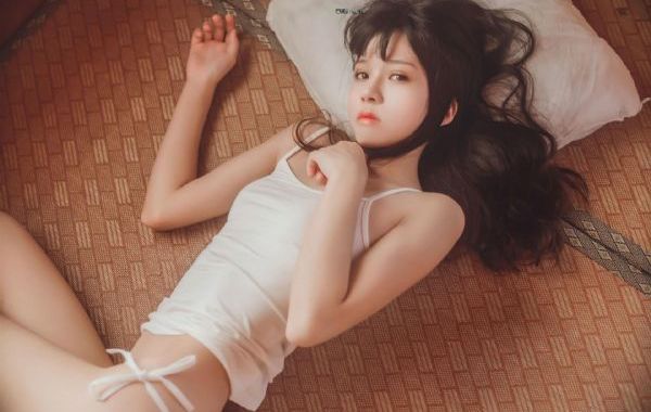 蕾丝小内裤小说乳罩